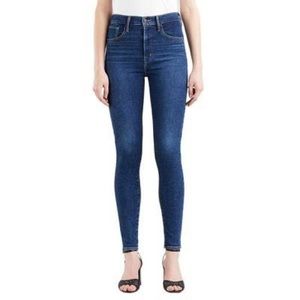 Levi’s Mile High Super Skinny